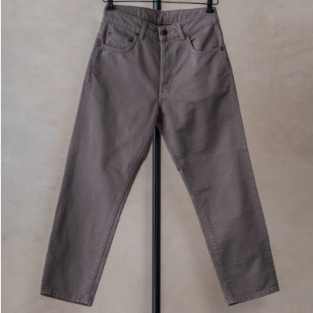 6397 Shorty Button Fly Jeans, NWT, Size 27